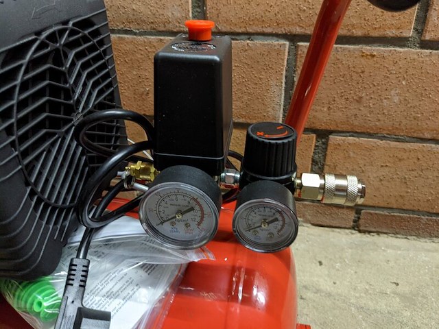 Compressor fiac, cosmos 2420 - afbeelding 2 van  7