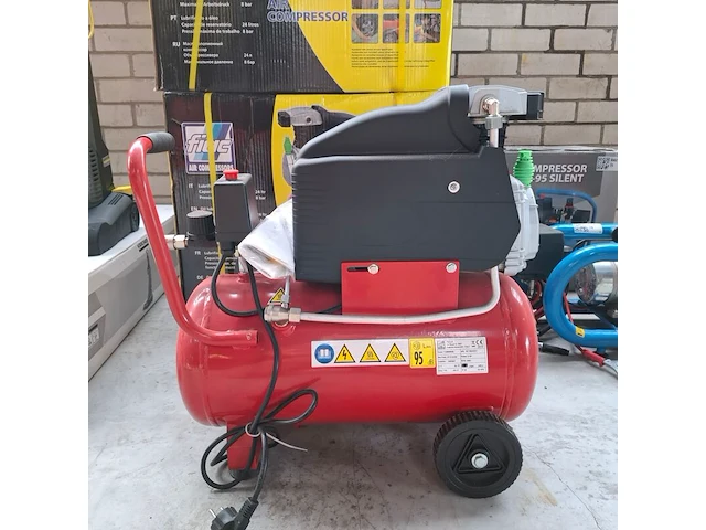 Compressor fiac, cosmos 2420 - afbeelding 2 van  5