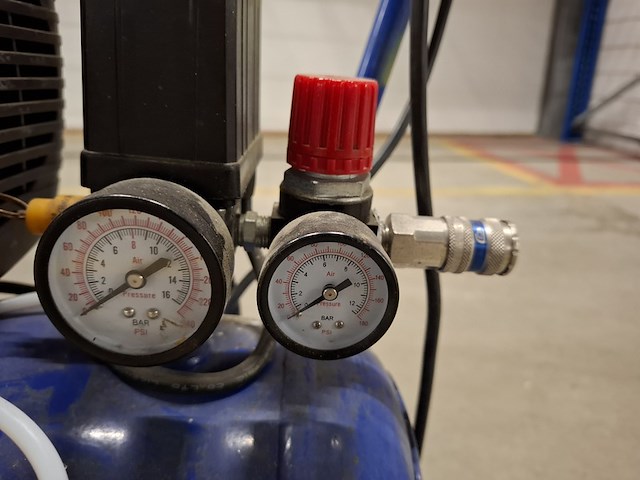 Compressor metabo, classic air 255, bouwjaar 2010 - afbeelding 3 van  5