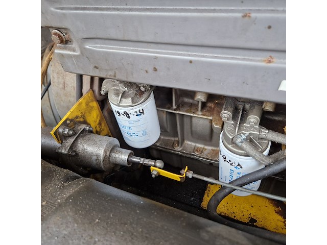 Compressor mobiel, atlas-copco - afbeelding 8 van  22