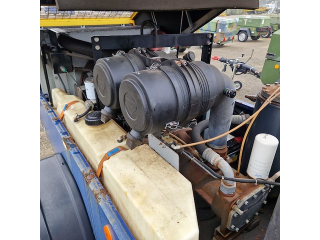 Compressor mobiel, compair / gardner denver, c76 / dlt0704, 2012 - afbeelding 27 van  46