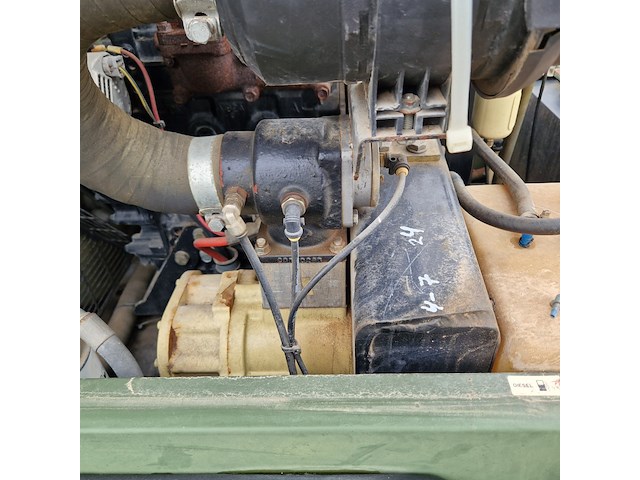 Compressor mobiel, ingersoll-rand, typer1075f726, 2003 - afbeelding 20 van  39