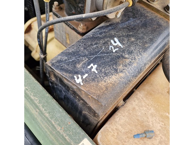 Compressor mobiel, ingersoll-rand, typer1075f726, 2003 - afbeelding 21 van  39