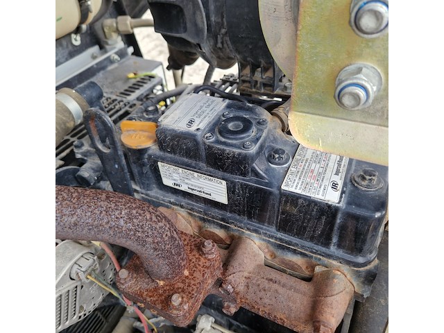 Compressor mobiel, ingersoll-rand, typer1075f726, 2003 - afbeelding 22 van  39