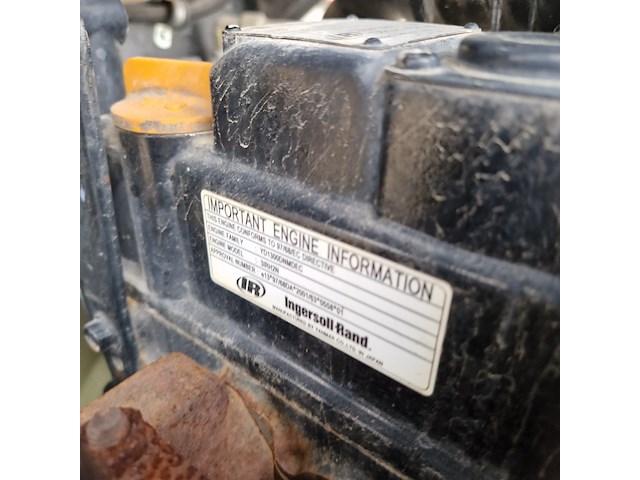 Compressor mobiel, ingersoll-rand, typer1075f726, 2003 - afbeelding 25 van  39