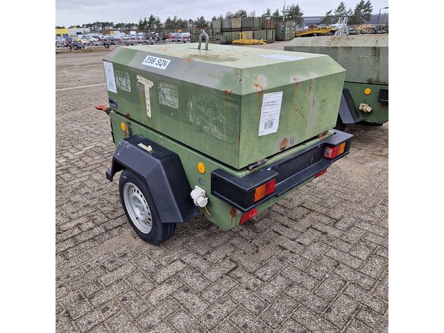 Compressor mobiel, ingersoll-rand, typer1075f726, 2003 - afbeelding 34 van  39