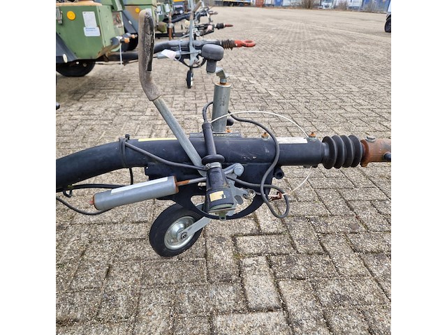 Compressor mobiel, ingersoll-rand, typer1075f726, 2003 - afbeelding 37 van  51