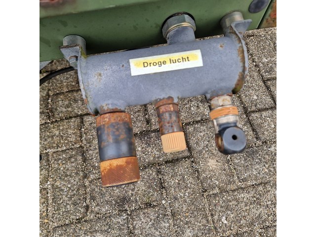 Compressor mobiel, ingersoll-rand, typer1075f726, 2003 - afbeelding 44 van  51