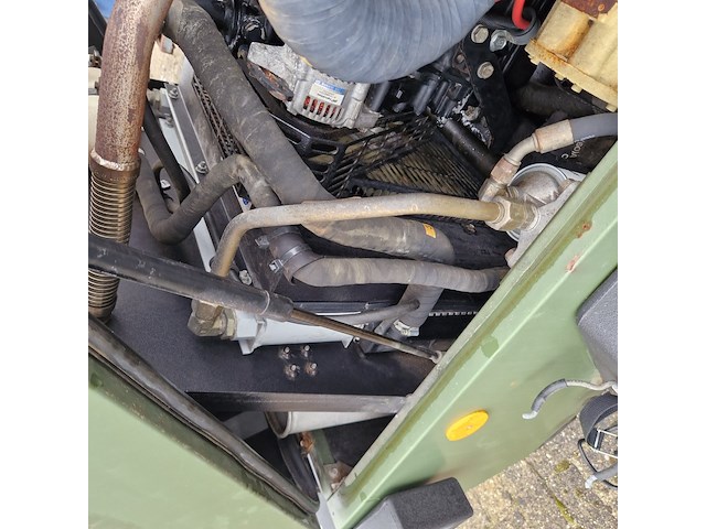 Compressor mobiel, ingersoll-rand, typer1075f726, 2003 - afbeelding 18 van  31