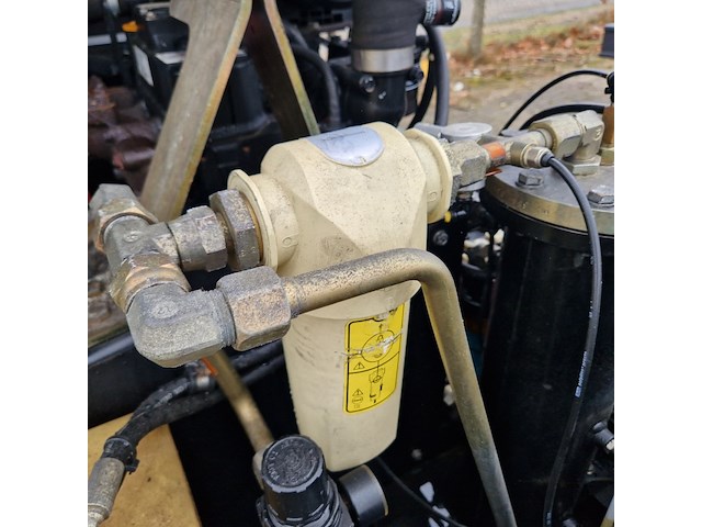 Compressor mobiel, ingersoll-rand, typer1075f726, 2003 - afbeelding 24 van  48