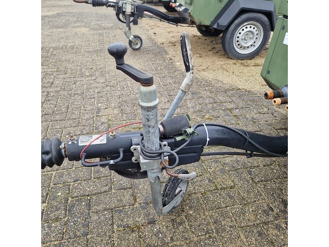 Compressor mobiel, ingersoll-rand, typer1075f726, 2003 - afbeelding 38 van  48