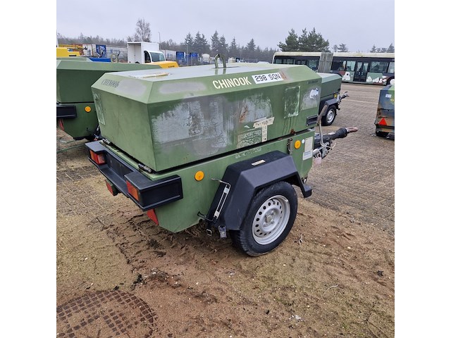 Compressor mobiel, ingersoll-rand, typer1075f726, 2003 - afbeelding 20 van  23