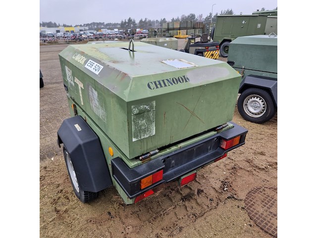 Compressor mobiel, ingersoll-rand, typer1075f726, 2003 - afbeelding 22 van  23