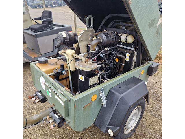 Compressor mobiel, ingersoll-rand, w902, 2005 - afbeelding 13 van  38