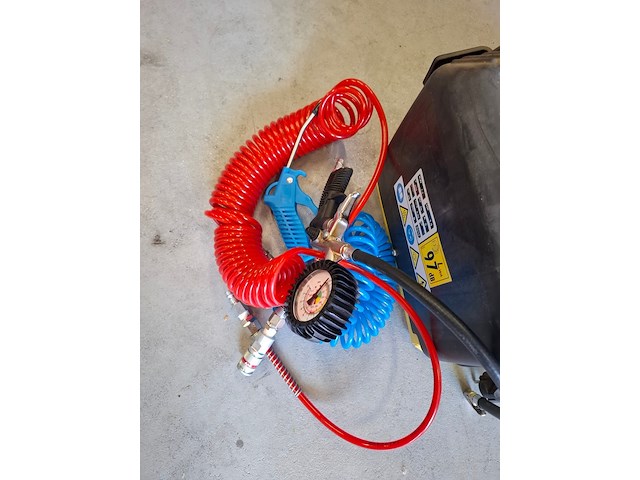 Compressor powerplus, powx1723, bouwjaar 2017 - afbeelding 4 van  8