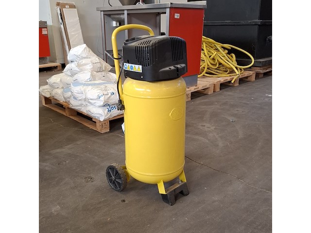 Compressor powerplus, powx1750 - afbeelding 1 van  12