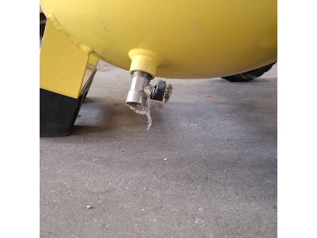 Compressor powerplus, powx1750 - afbeelding 10 van  12