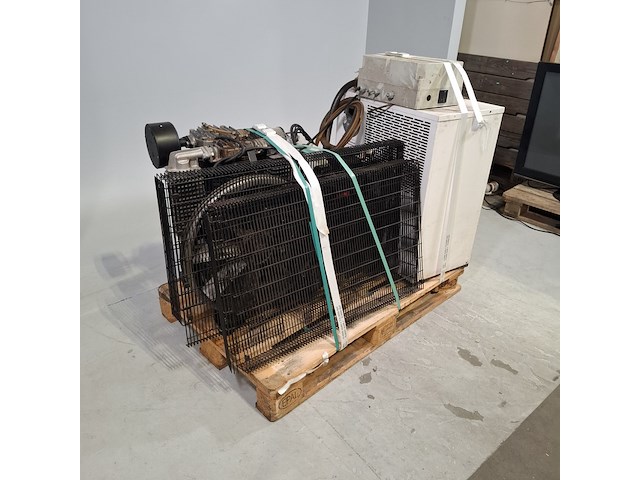 Compressor, van elewout, edx26, 2010 - afbeelding 7 van  14