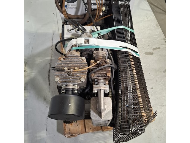 Compressor, van elewout, edx26, 2010 - afbeelding 13 van  14