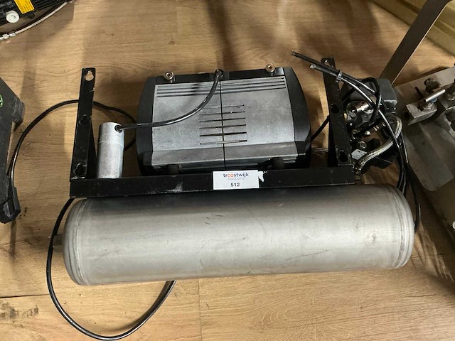 Compressor - afbeelding 1 van  2