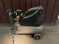 Compressor - afbeelding 4 van  4