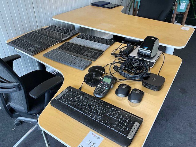 Computer accessoires - afbeelding 1 van  5
