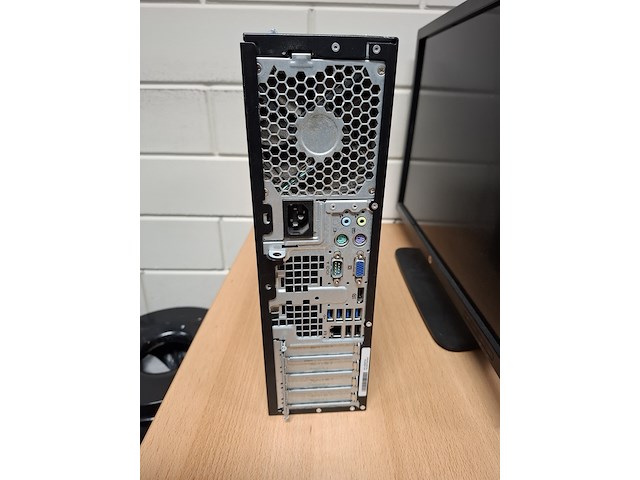 Computer met 2x beeldscherm, hp, hp pro 6300 sff i5 - afbeelding 3 van  5