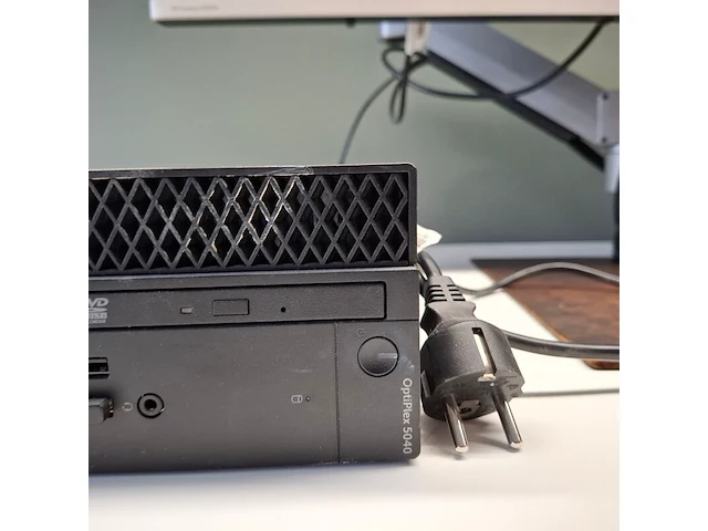 Computer met 2x monitor, dell, optiplex 5040 - afbeelding 4 van  10