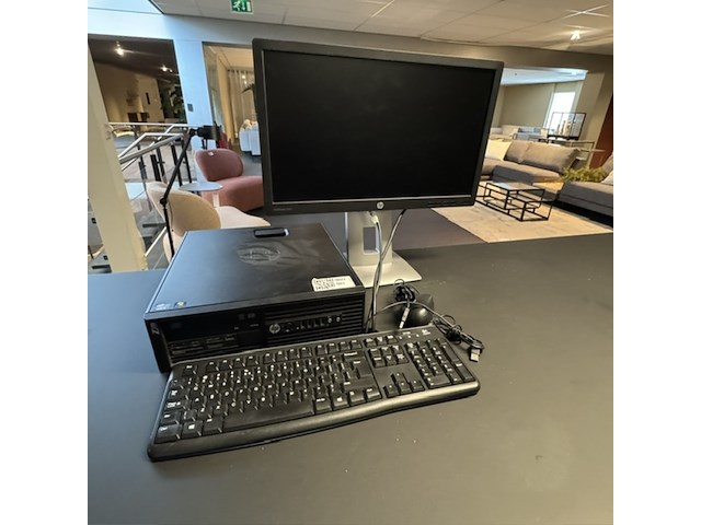 Computer met monitor hp, z220 - afbeelding 1 van  5
