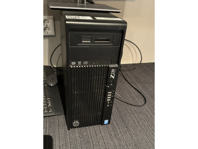Computer met monitor hp, z230 - afbeelding 2 van  3