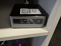 Computer met monitor intel, nuc10fnh - afbeelding 2 van  3