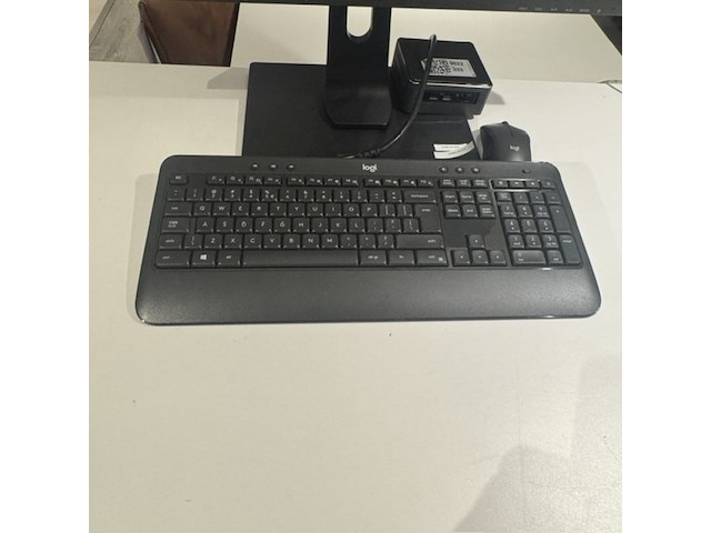 Computer met monitor intel, nuc7i7bnh - afbeelding 3 van  4