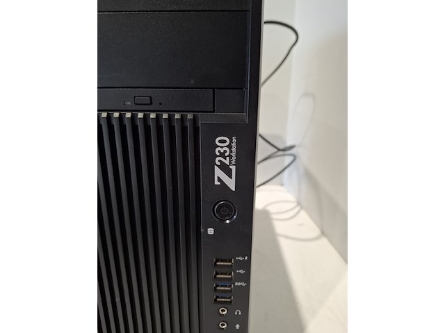 Computer met ultrawide monitor, hp, lg, z230, core i7 - afbeelding 3 van  8