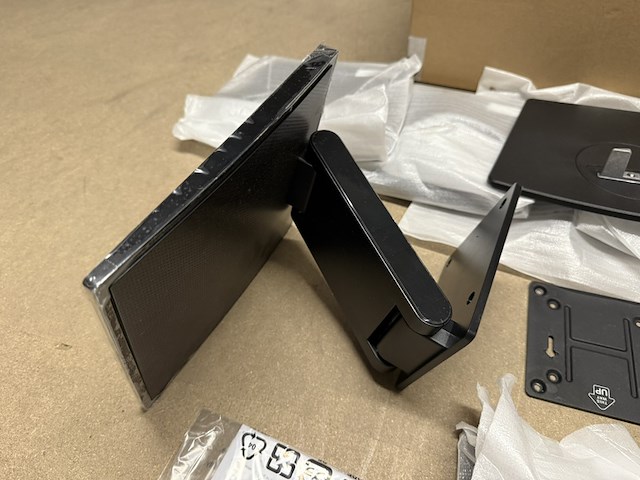 Computer toebehoren en onderdelen, nieuw & gebruikt - afbeelding 11 van  15