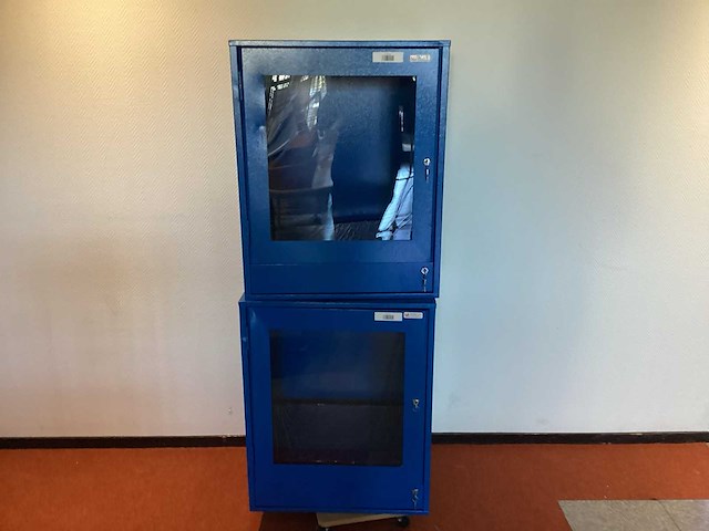 Computerkast (2x) - afbeelding 1 van  7