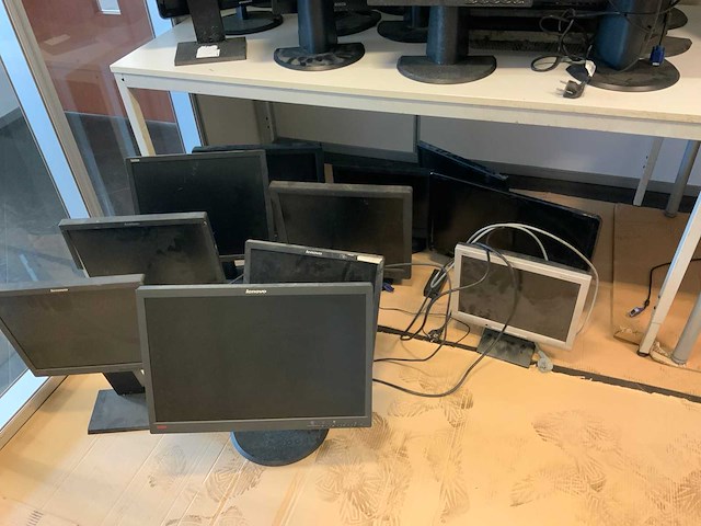 Computermonitoren (34x) - afbeelding 3 van  5