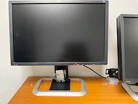 Computeronderdelen in kast - afbeelding 4 van  4