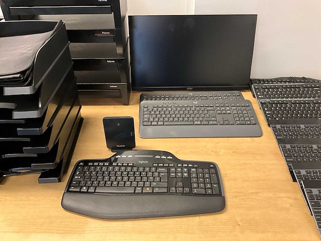 Computertoebehoren en kantoorartikelen - afbeelding 5 van  6