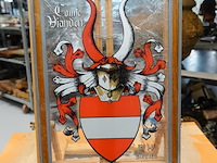Comte vianden glas in lood raam - afbeelding 1 van  5