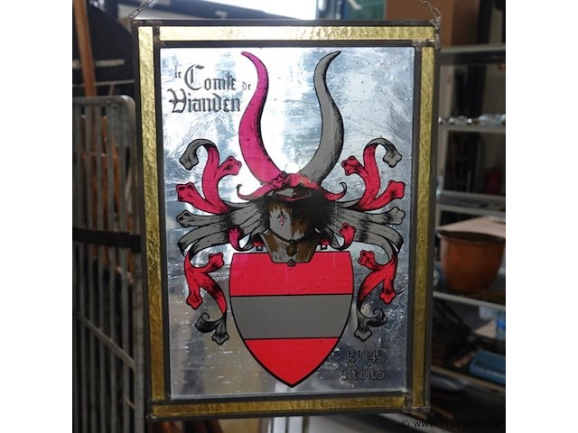 Comte vianden glas in lood raam - afbeelding 3 van  5