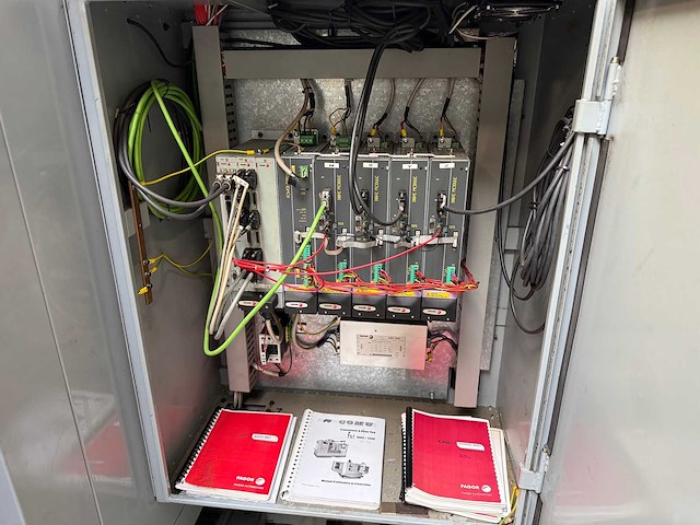 Comu - 2004 - b1000 - cnc universele bewerkingscentra - afbeelding 2 van  14