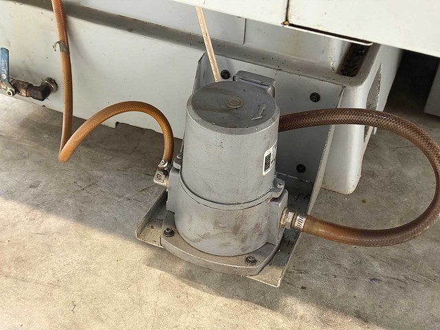 Comu - 2004 - b1000 - cnc universele bewerkingscentra - afbeelding 5 van  14