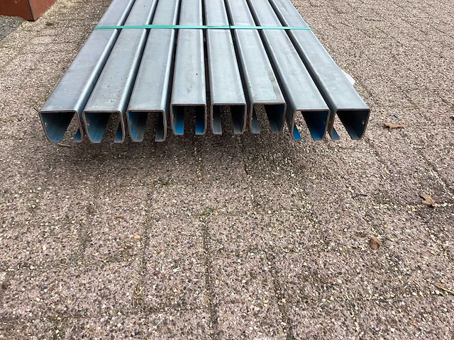 Comunello cantilever geleiderail (8x) - afbeelding 12 van  13