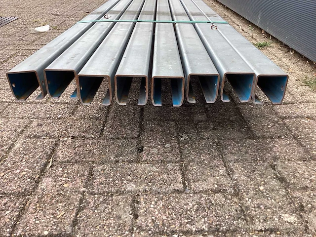 Comunello cantilever geleiderail (8x) - afbeelding 9 van  13