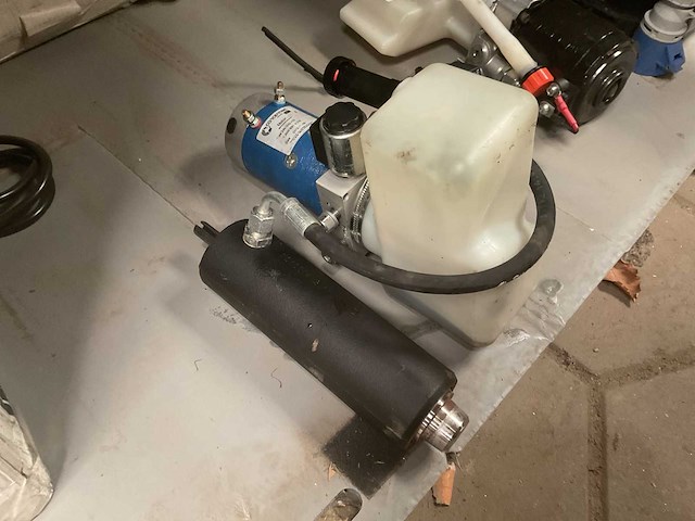 Concentric hydraulische unit - afbeelding 1 van  4