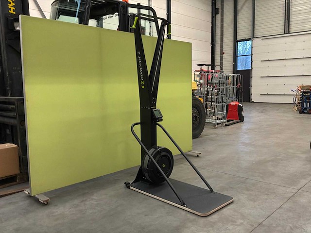 Concept 2 skierg fitness apparaat. - afbeelding 8 van  9