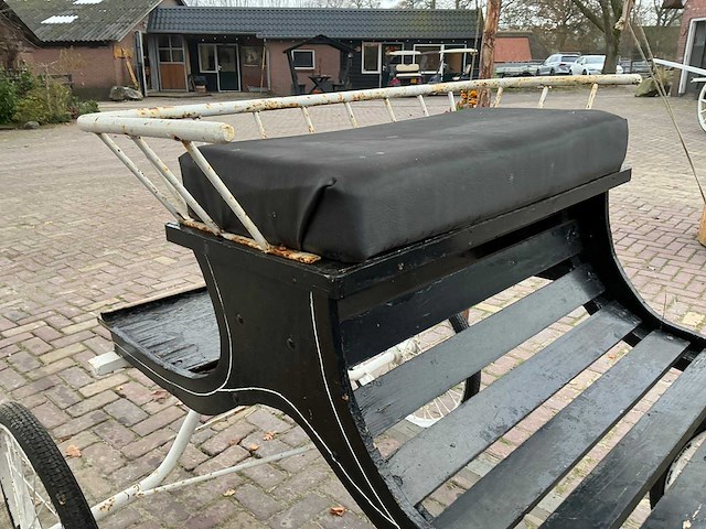 Concourswagen - afbeelding 8 van  23