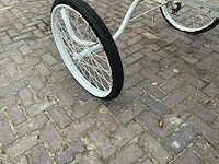 Concourswagen - afbeelding 2 van  9