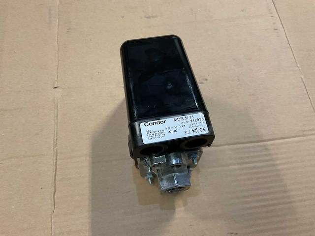 Condor mdr 5/11 drukschakelaar - afbeelding 2 van  3
