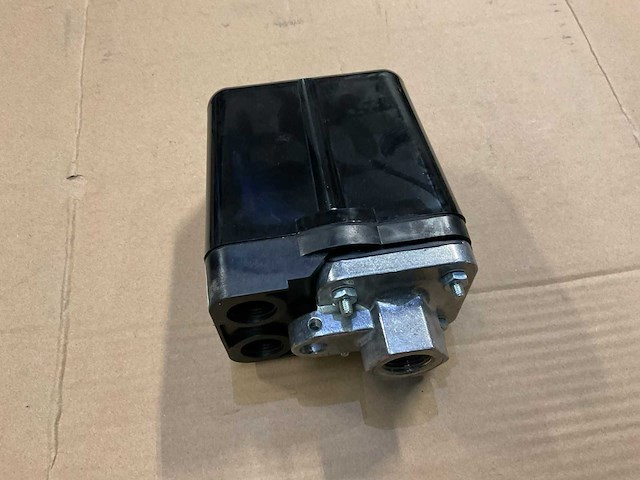 Condor mdr 5/15 drukschakelaar - afbeelding 3 van  3